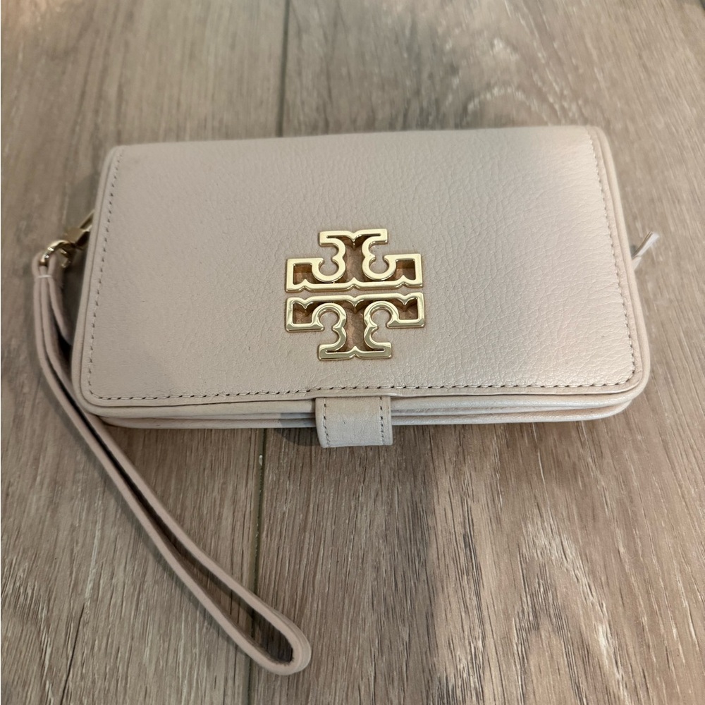 Tory Burch Britten Smart Phone Wallet, light oak, 39062